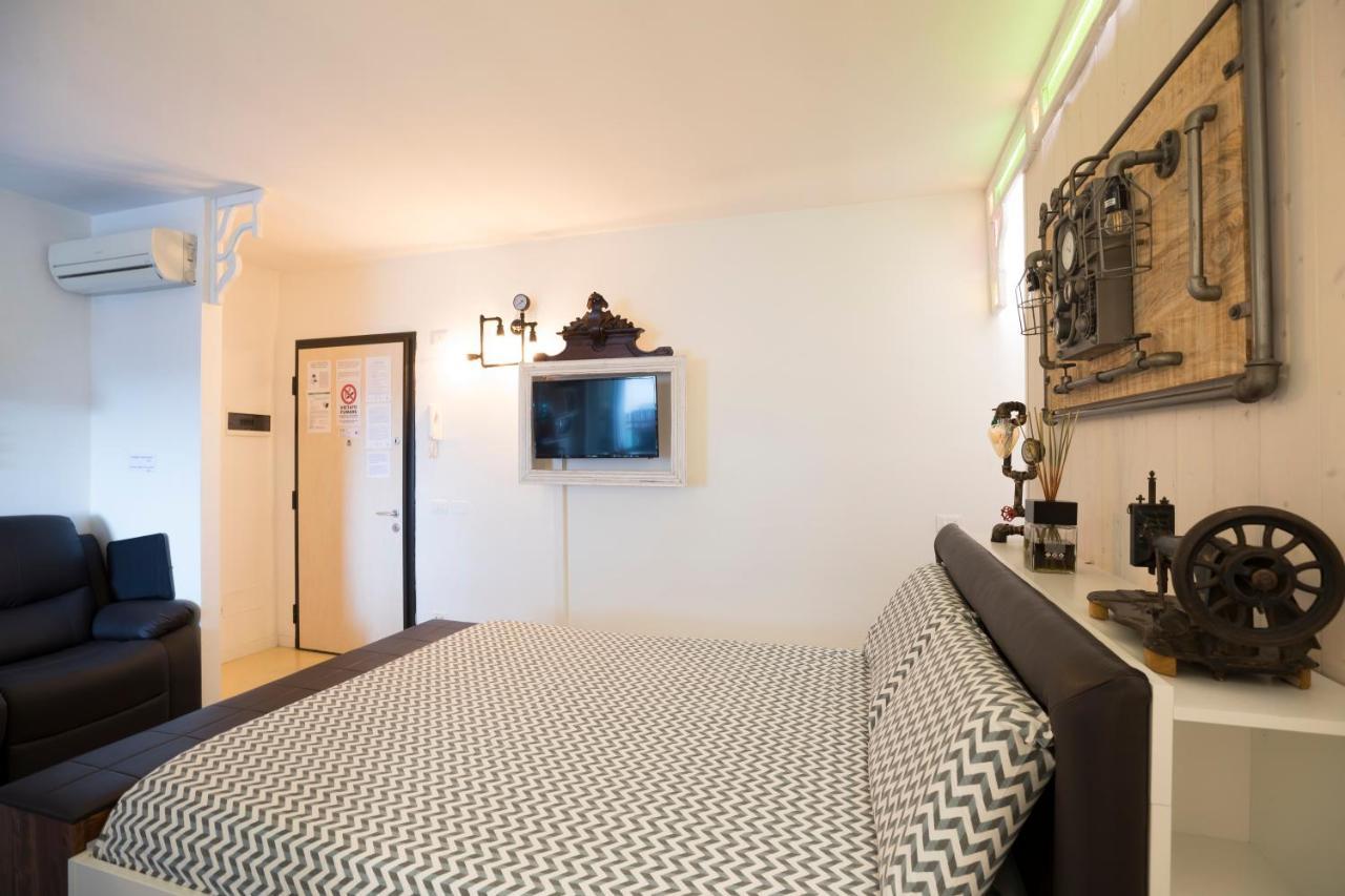 Come Sentirsi A Casa Piacenza Bagian luar foto