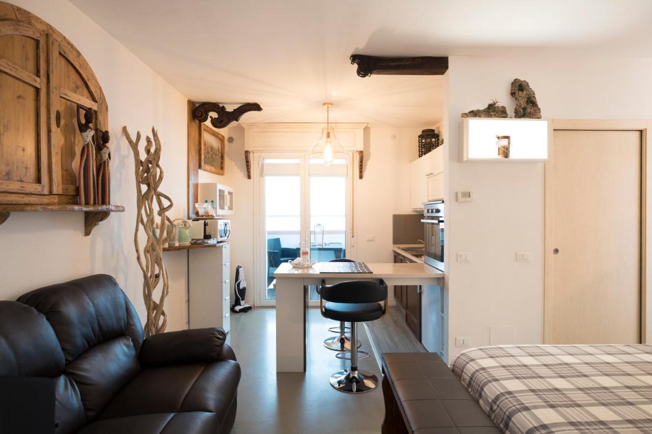 Come Sentirsi A Casa Piacenza Bagian luar foto